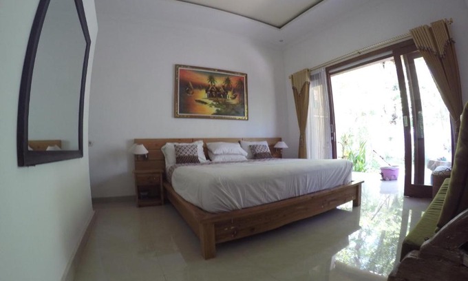 Purwakerti House | Rumah Made