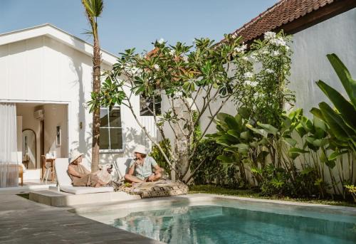 Ungasan Villa | Rumi Bumi - Tropical Beach Shack near Melasti Beach