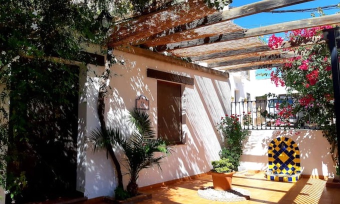 Villamena House | Rural accommodation for two people La Niña - Granada