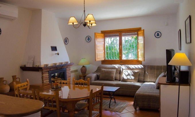 Nechite House | Rural house with jacuzzi