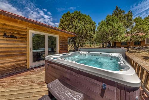 Alto House | Rustic Alto Cabin with Hot Tub, Deck and Fireplace!