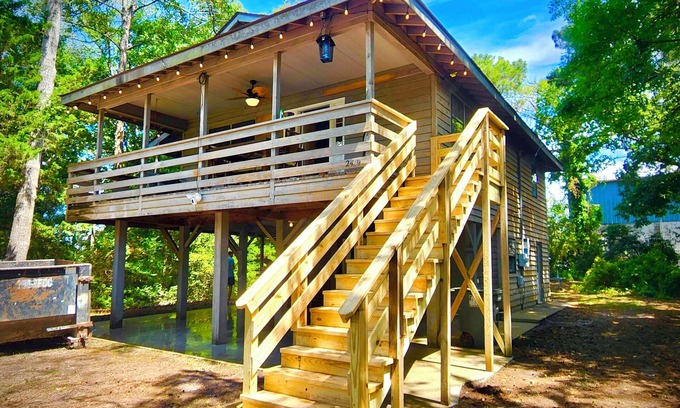 Atlantic Beach House | Rustic Beach Lodge, Treehouse Vibes, Half a Mile to the Ocean!
