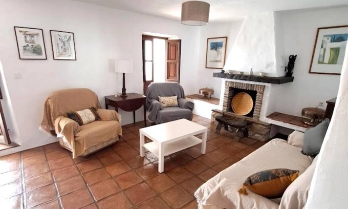 Gaucin Cottage | Rustic house in Gaucín with panoramic terraces and 3 bedrooms