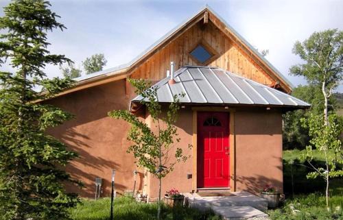 Salida House | Rustic Mountain Cabin with a Hot Tub in Salida, Colorado