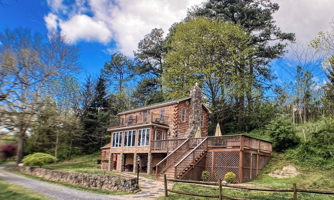 Elkton Cabin | Rustic River Riverfront Cabin - Massanutten 5 min - hot tub/firepit will sleep10