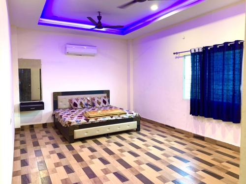 Indore Resort | Rv Pool & Club