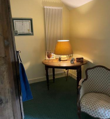 Saint-Julien-de-l'Escap Villa | Séjour en château privé