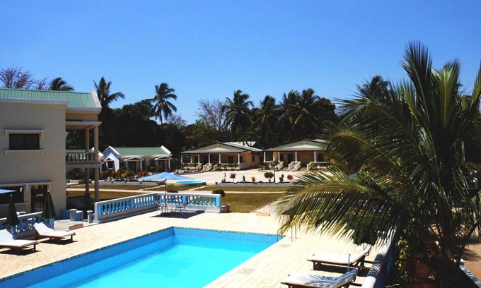 Mahajanga Resort | SAARA HOTEL