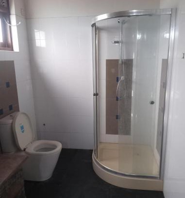Kirinda Hotel | Sadagala piyasa sancharaka banglow