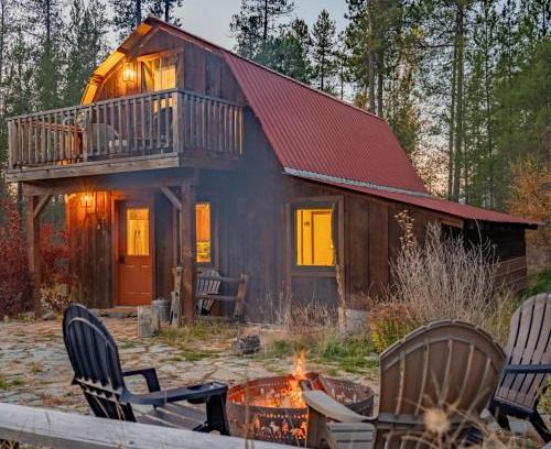 Coram House | Saddle N' Sage, 7 Min To Glacier, Fire Pit