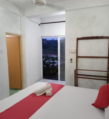 Kandy Apartment | Sadhara River View Lodge