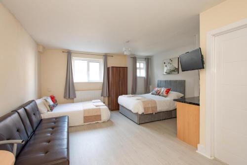 London Borough of Bromley Apartment | Saffron Studios