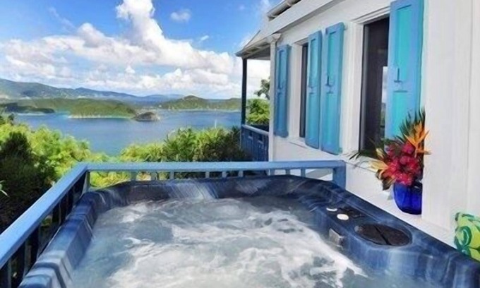 Estate Calabash Boom Cottage | Sago Cottage: Romantic. Quaint, private