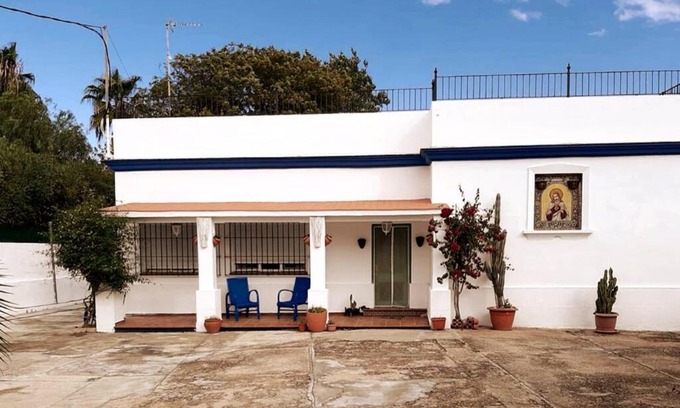 Sanlucar de Barrameda House | Sagrado Corazón - Chalet con piscina, a 25m playa
