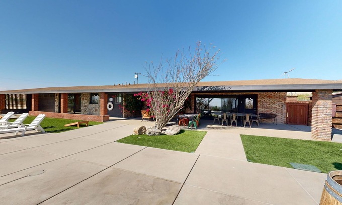 Desert Hot Springs House | Saguaro Gardens desert retreat on 5 acres with pool, pool spa, & casita