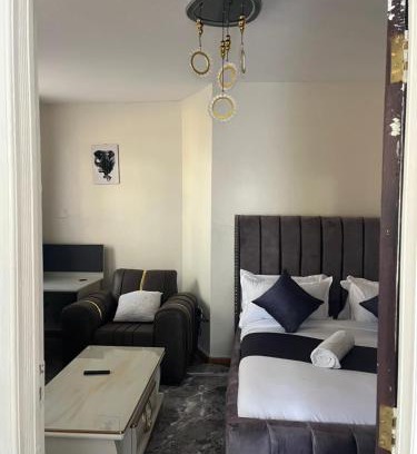 Eldoret House | Sahel Executive Studio apartment with separate kitchen and bathroom in another section from the main room for cheap accommodation in Elgon View near Eldoret sports club,Rapha Hospital, Naivas supermarket, rupha mall, and Eldoret International Airport