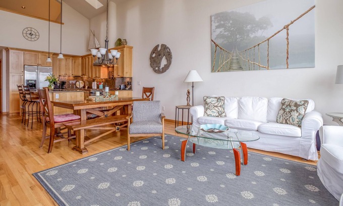 Neskowin House | Sahhali Tides