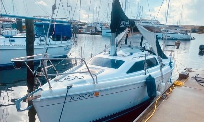 Key West Boat Rental | Sailboat Getaway in Key West