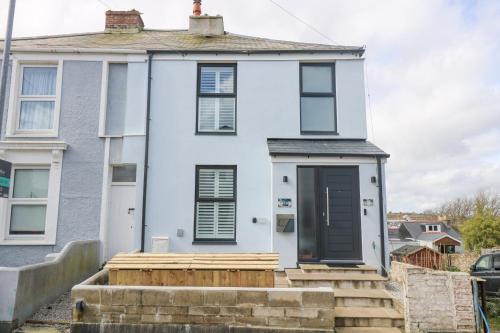 Mylor Churchtown House | Sailors