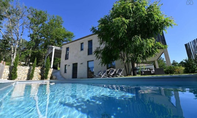 Gardegan-et-Tourtirac House | Saint-Emilion Golf - Villa St Andrews