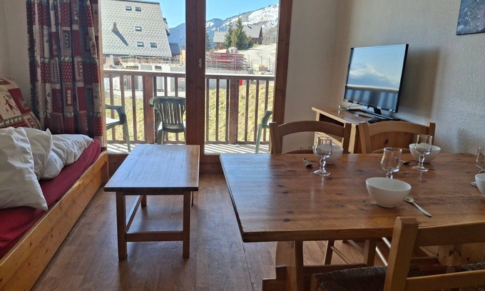 Montgellafrey Apartment | Saint-François-Longchamp - Accommodation for 6 people