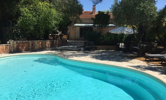 Boulouris-sur-Mer Villa | Saint Raphael beautiful villa 170 m2 swimming pool, very quiet, comfortable, residential