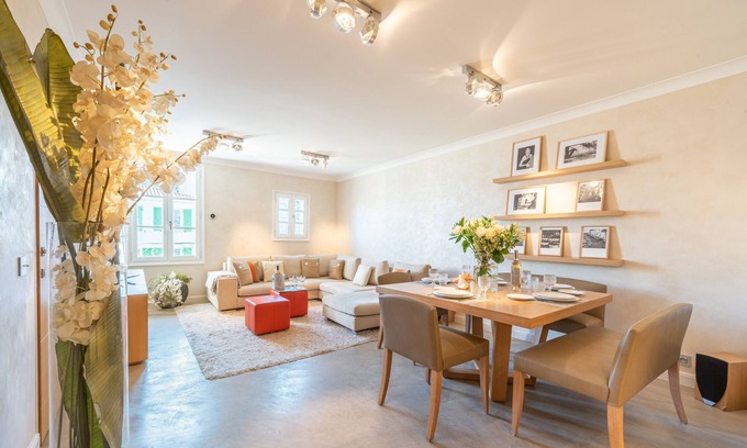 Saint-Tropez City Centre Apartment | Saint Tropez, exclusive apartment, heart of the village, Place de la Garonne.