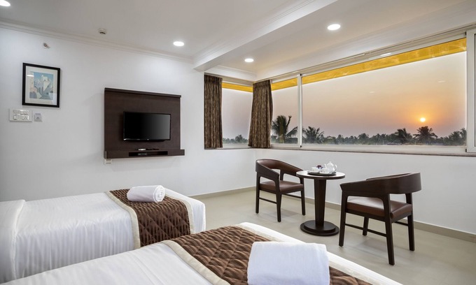 Calangute Hotel | Sairaj Beach Resort