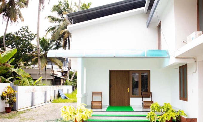 Vyttila House | Salalah Enclave - 3 AC Bedroom House at Vytilla, Kochi