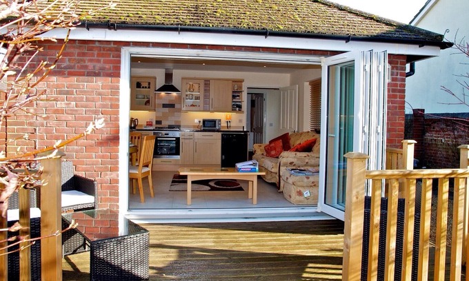 Weymouth House | Salmons Leap, Gold Award Self Catering