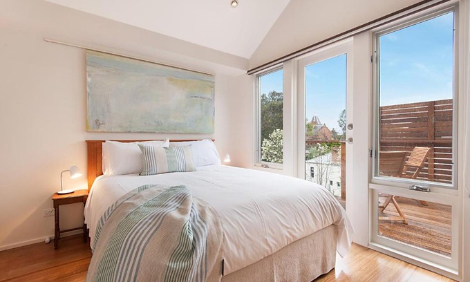 Queenscliff Apartment | Salt Loft