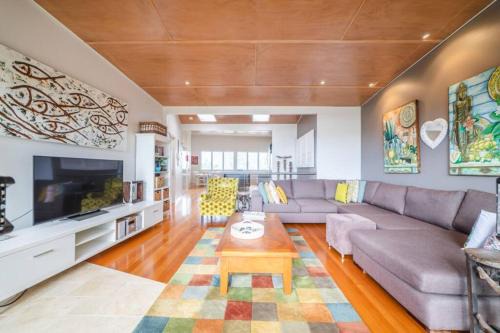 Point Lookout Apartment | Saltwater 5 - sleeps 8 - close to Main Beach
