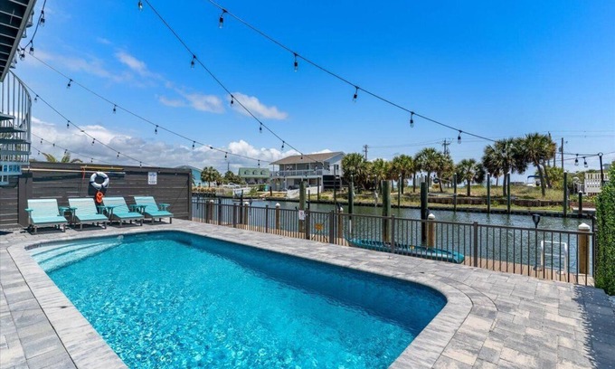 Navarre Beach House | "Salty Sue" New Listing! Luxury Waterfront Home, Pool, Boat Dock