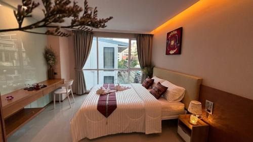 Ploenchit Apartment | Sam Homestay