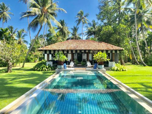 Talpe Bed & Breakfast | Samaragiri