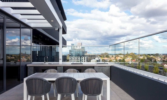 Heidelberg Heights Apartment | Samma| Modern 2BR Bell Street Bliss