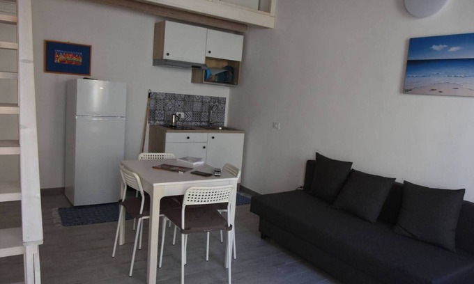 Ustica Apartment | Samuel House