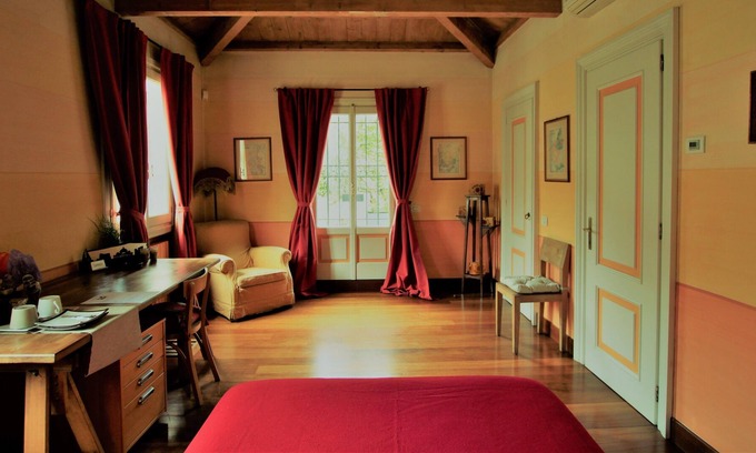 Tricolore Apartment | SAN BABILA PENTHOUSE WITH TERRACE 2 double bedrooms