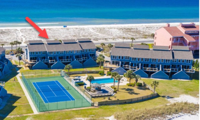Pensacola Beach House | San De Luna #15 – Foot steps from the Gulf and Sound on Pensacola Beach