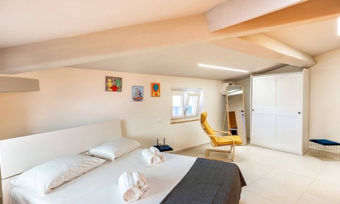 Pisa City Centre Apartment | San Francesco Modern and Central Apartment