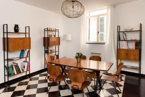 Genoa Historical Centre Apartment | San Matteo 23