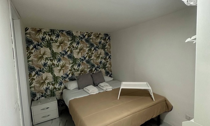 Quartieri Spagnoli Apartment | San Matteo House Accogliente Appartamento, Situato nel Centro Storico