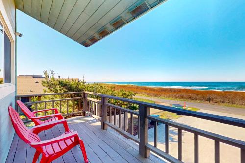 Fort Bragg Hotel | Sand Dollar Suite