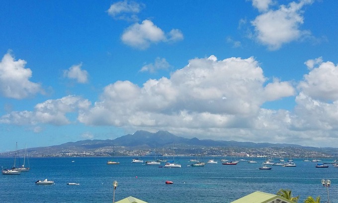 Trois-Ilets Apartment | Sandama, Luxury apartment on the seafront