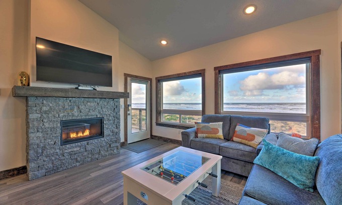 Waldport Cottage | Sanderling Sea Cottages, Unit 7 w/Beach Access!