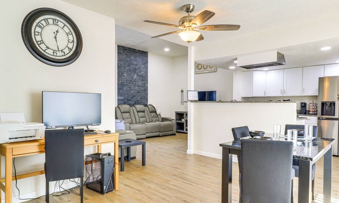 Northeast Heights House | Sandia Foothills Access! Townhome 5 Mi to Uptown