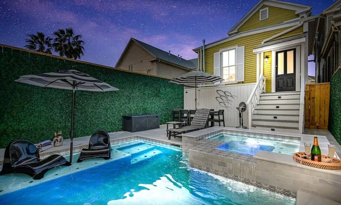 Galveston House | Sandpiper 1886 Historic Boutique Home - Steps from Strand - Heated Pool/Spa
