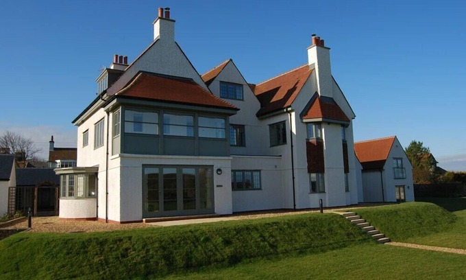 Bamburgh Cottage | SANDPIPER (BAMBURGH), family friendly in Bamburgh