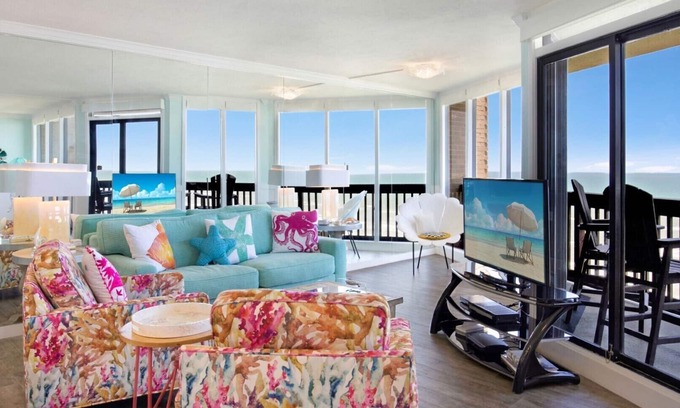 Port Aransas Condo | Sandpiper Condominiums 908, Panoramic Gulf Views w/direct access to Mustang Island/Port A beaches.