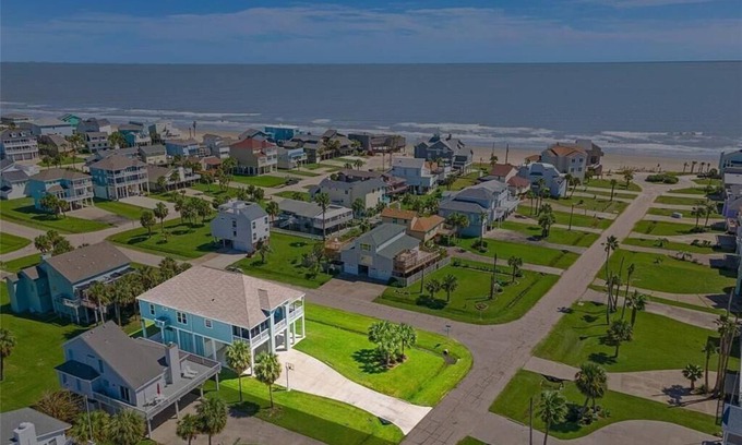 Pirates Beach House | Sandpiper Treasure | Breathtaking Gulf Views!